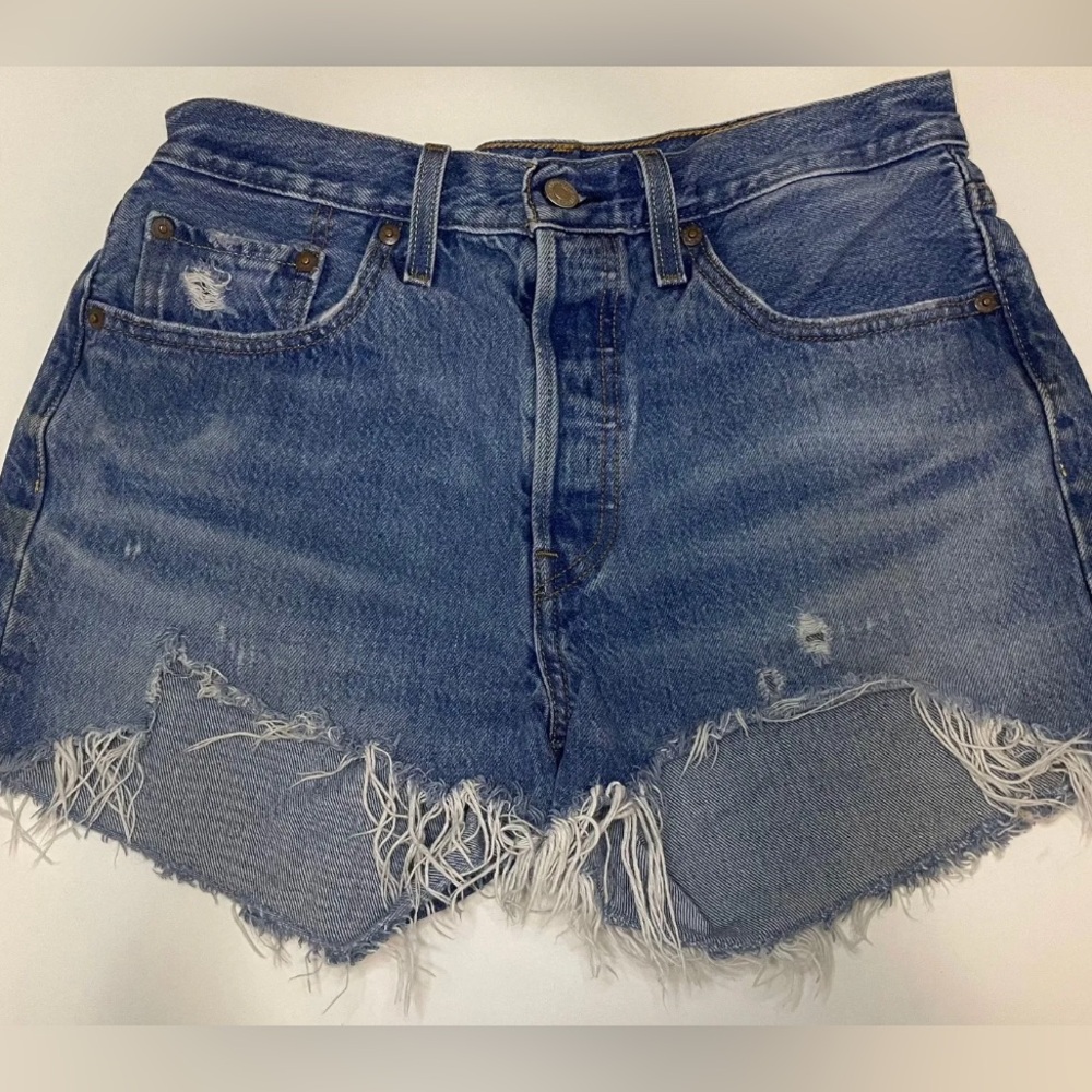 levi 501 shorts